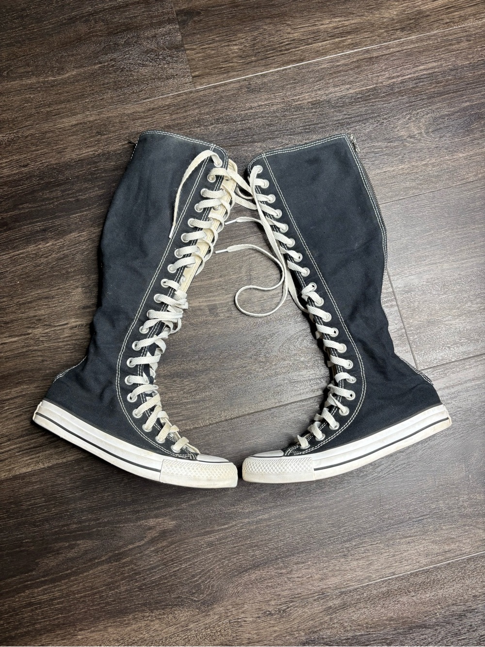 Converse Black Knee High Lace Up Sneaker Boot Y2K Size US Mens 3.5 Women’s 5.5